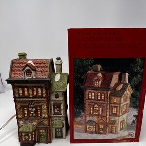 Dickens Collectables Hand Painted Porcelain House Keepsake Olde World Book Shop